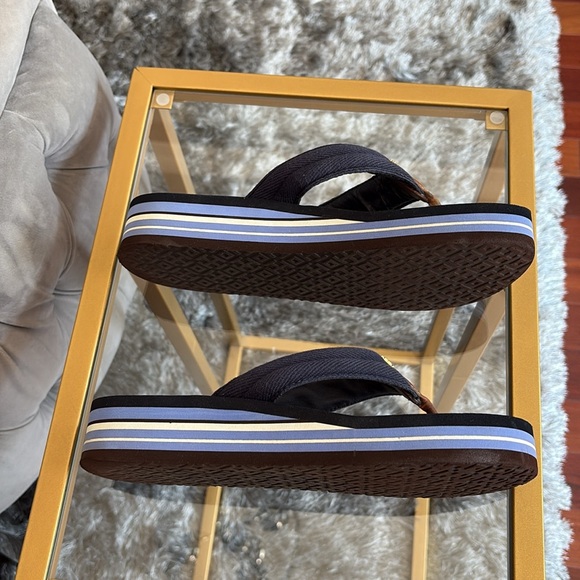 TORY BURCH CANVAS FLIP-FLOP - Picture 2 of 9